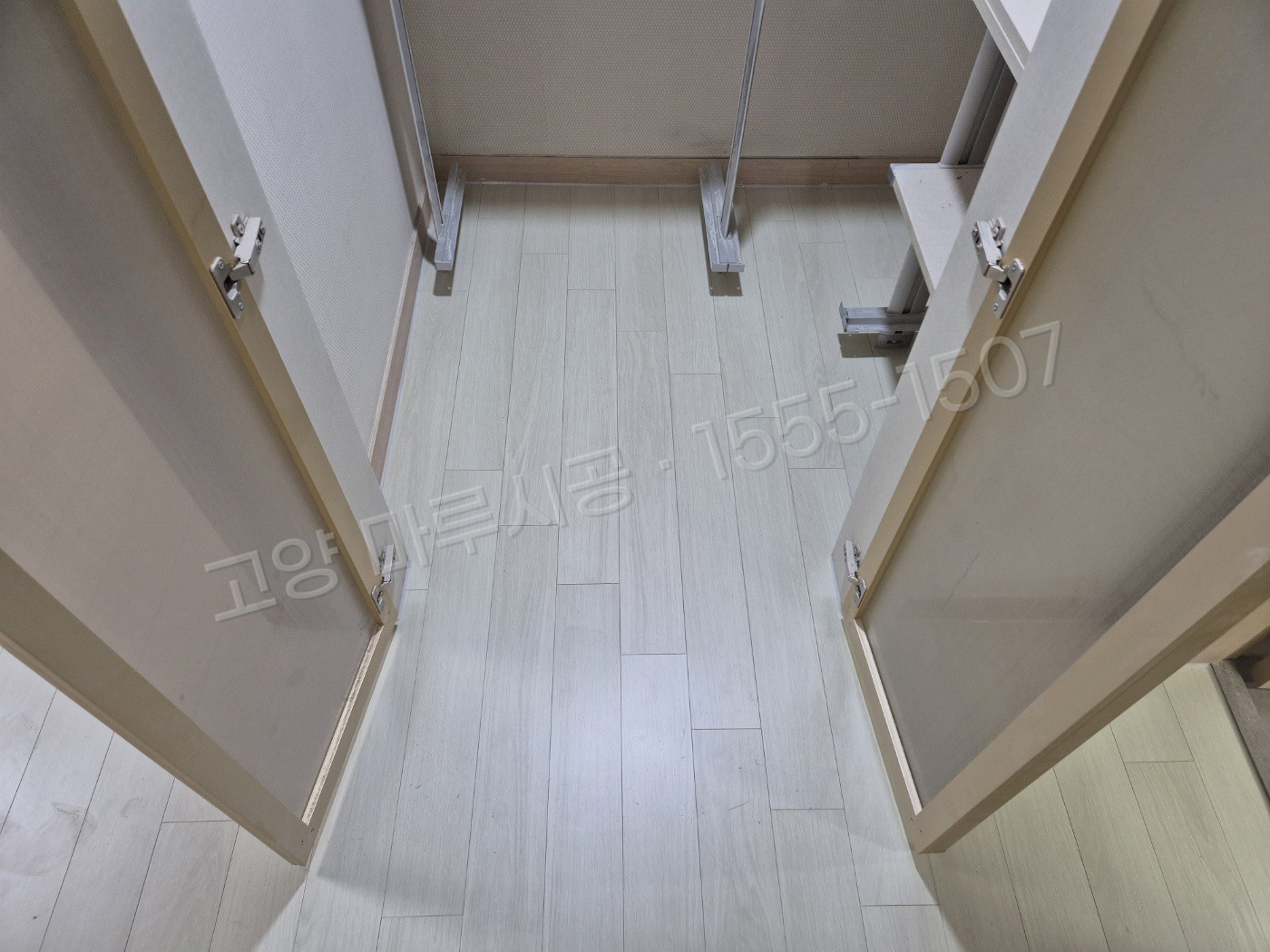 고양 덕양구 강매동 강마루 디앤메종 식스팩3.5 쉐넌화이트 바닥공사 마루시공업체 시공 후